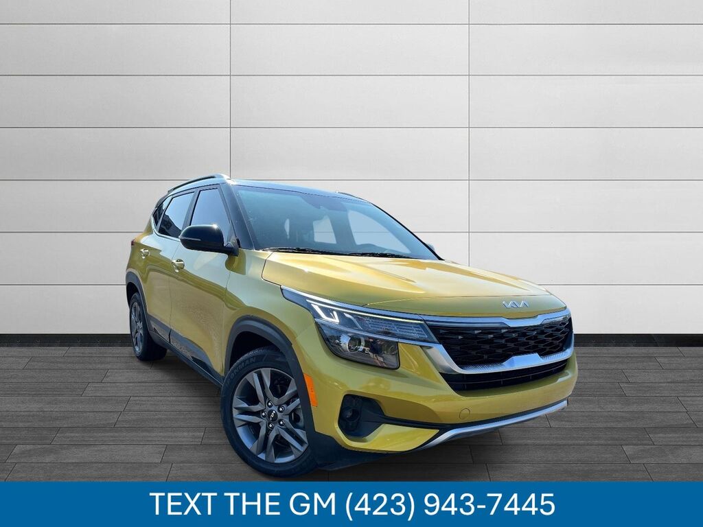 2023 Kia Seltos S — photo 1 of 13