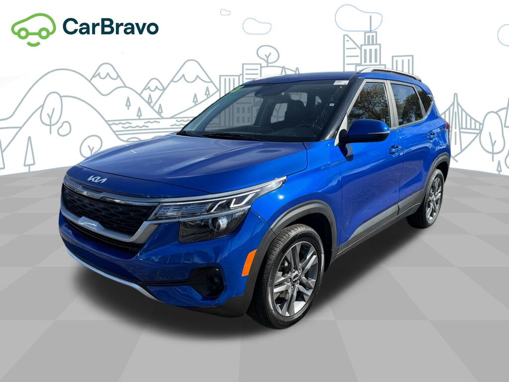 2023 Kia Seltos S — photo 1 of 7