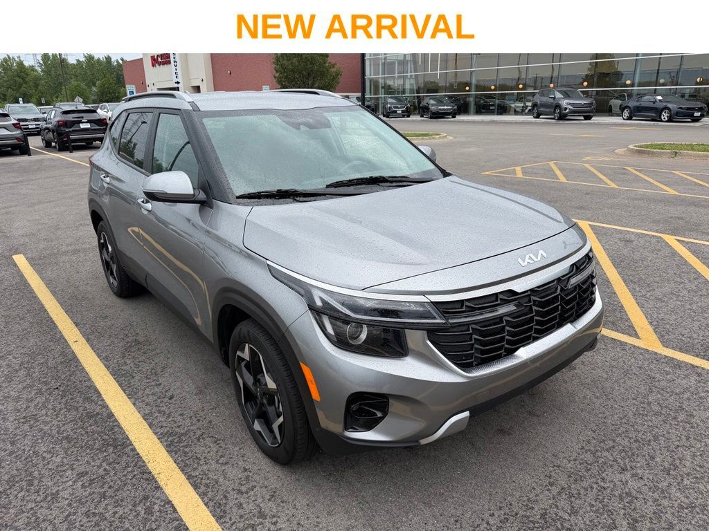 2025 Kia Seltos S — photo 1 of 13