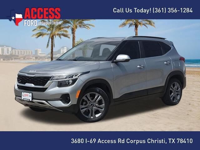 2023 Kia Seltos S — photo 1 of 13