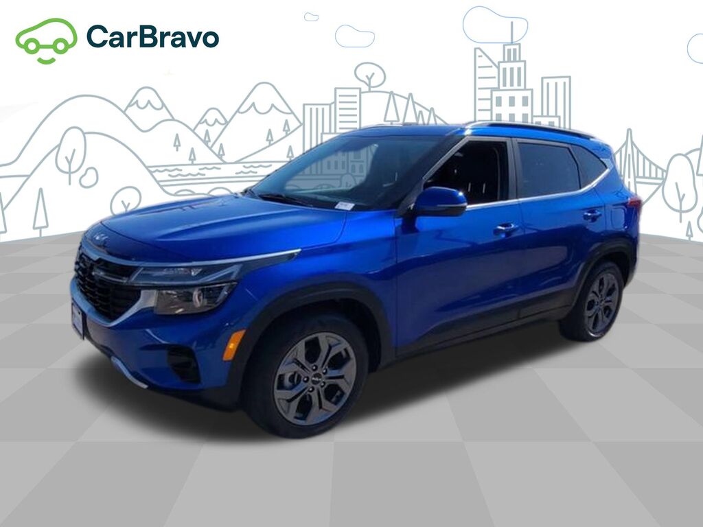 2024 Kia Seltos S — photo 1 of 6