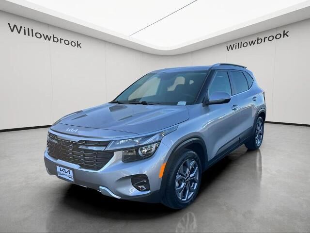 2024 Kia Seltos S — photo 1 of 13
