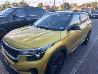 2022 Kia Seltos Nightfall