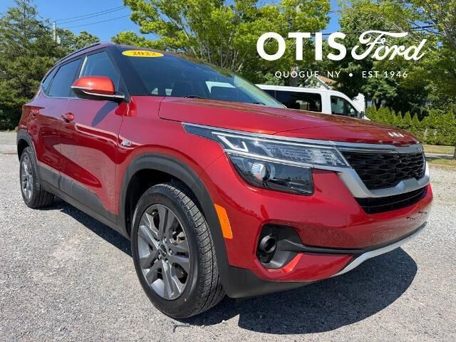 2022 Kia Seltos S — photo 1 of 26