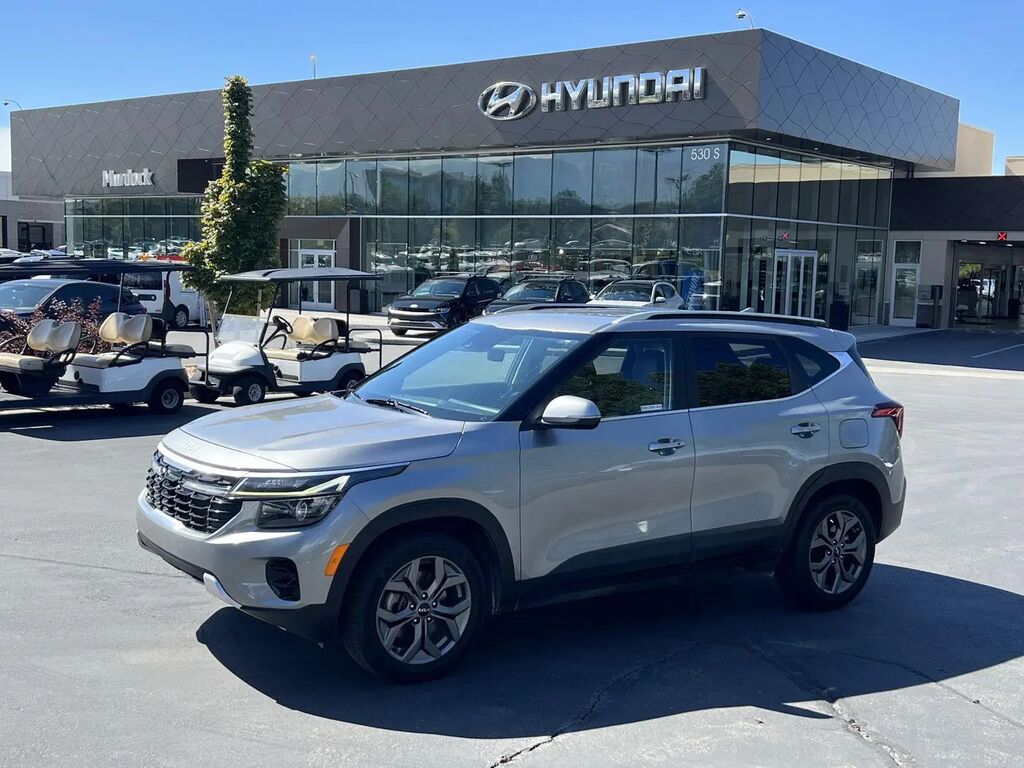 2024 Kia Seltos S — photo 1 of 13