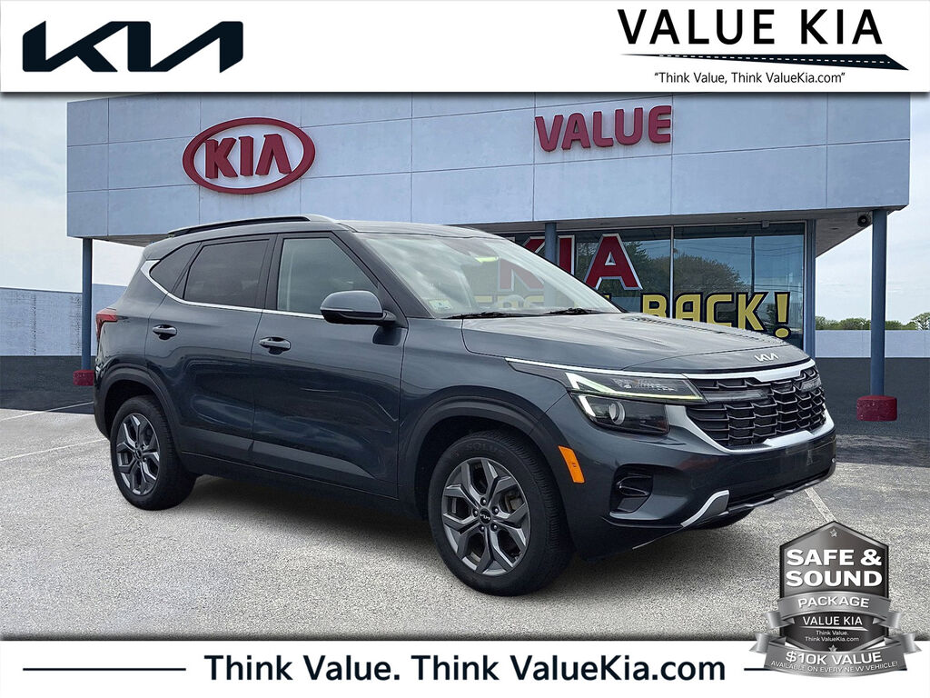 2024 Kia Seltos S — photo 1 of 13