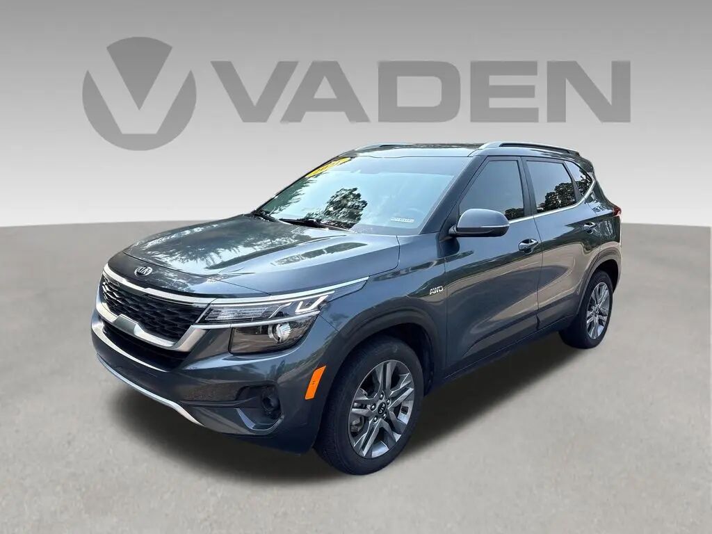 2021 Kia Seltos S — photo 1 of 27
