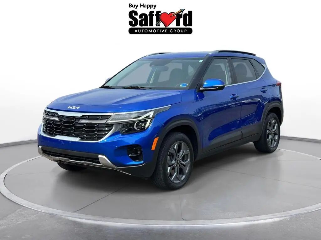 2024 Kia Seltos S — photo 1 of 13