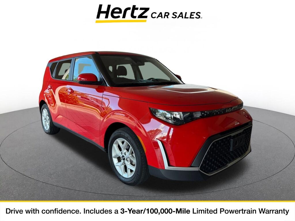 2025 Kia Soul LX — photo 1 of 11