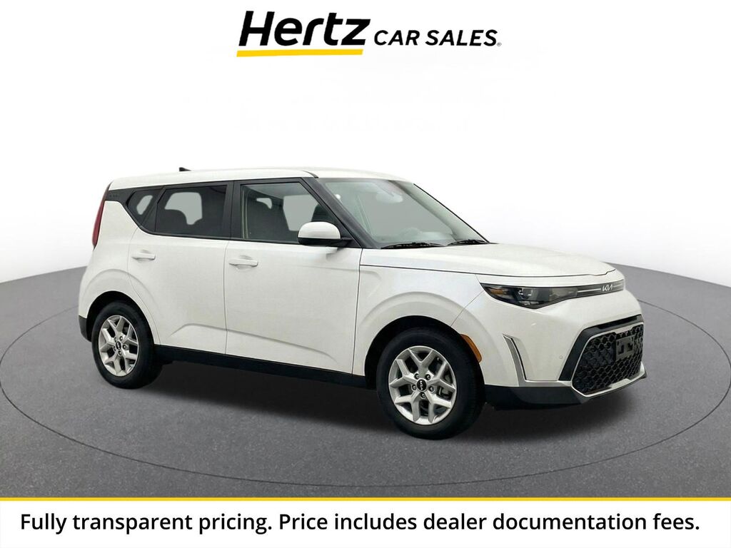 2025 Kia Soul LX — photo 1 of 1