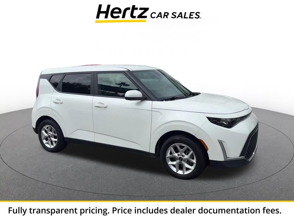 2025 Kia Soul LX — photo 1 of 1