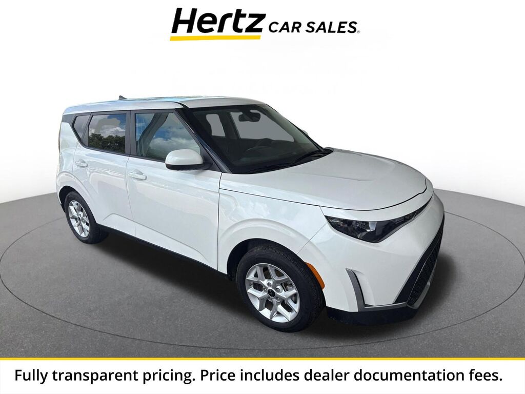 2025 Kia Soul LX — photo 1 of 1