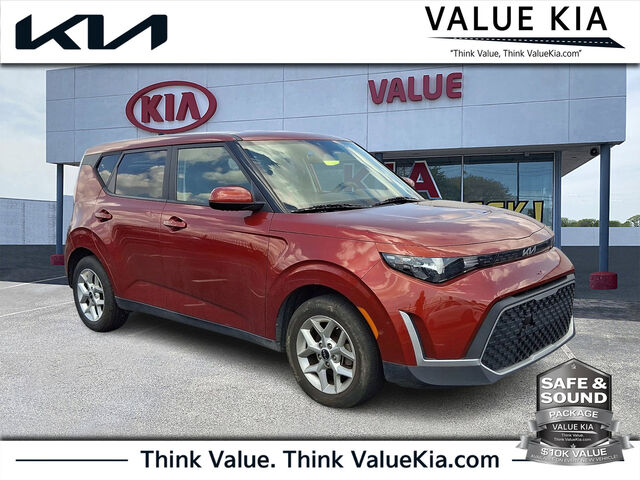 2023 Kia Soul LX