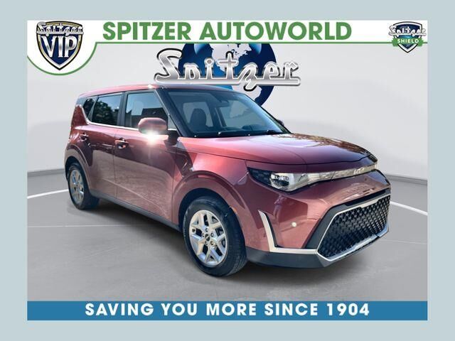 2023 Kia Soul LX — photo 1 of 27