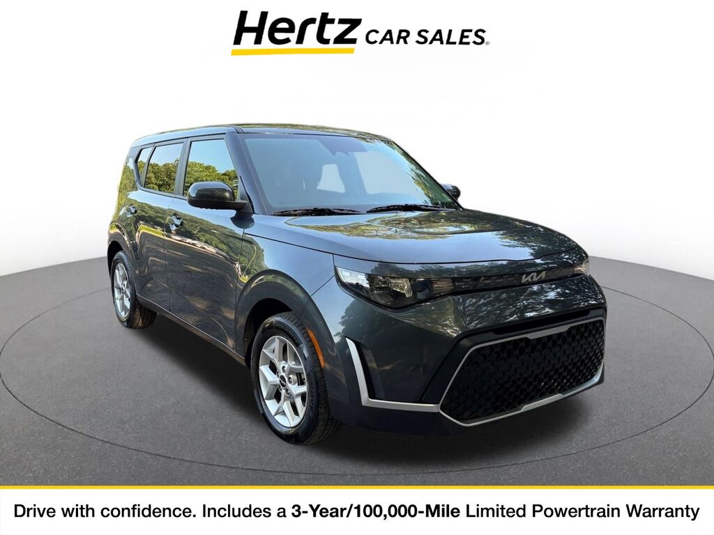 2025 Kia Soul LX — photo 1 of 11