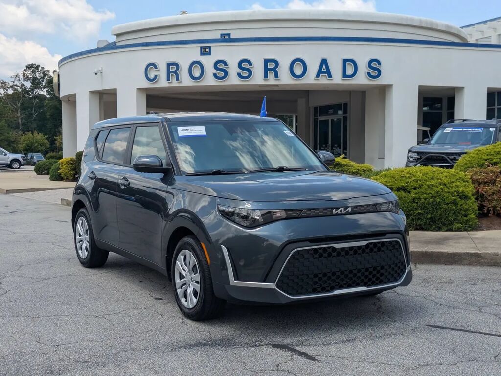 2025 Kia Soul S — photo 1 of 27