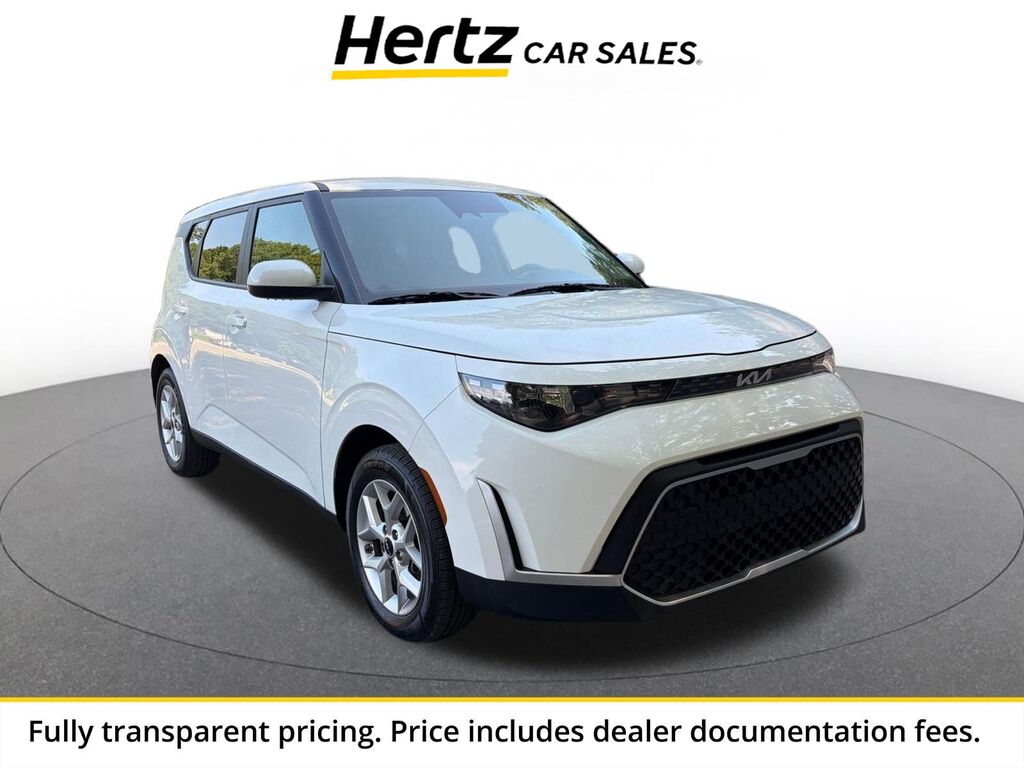 2025 Kia Soul LX — photo 1 of 1