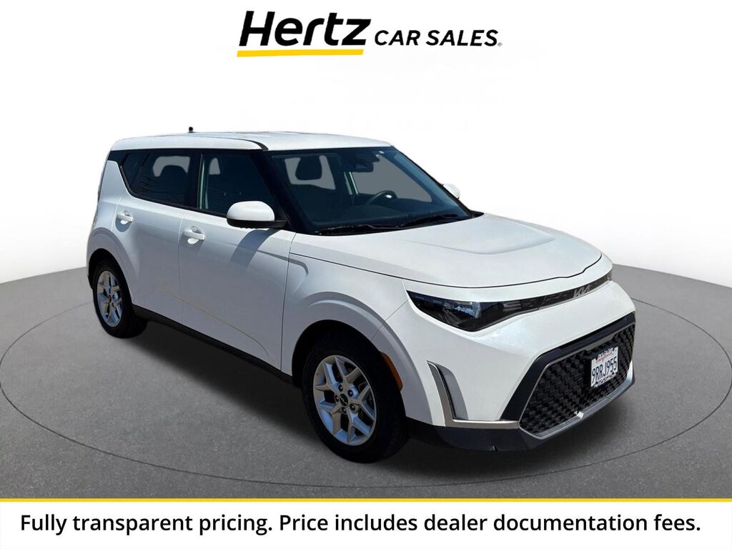 2025 Kia Soul LX — photo 1 of 1