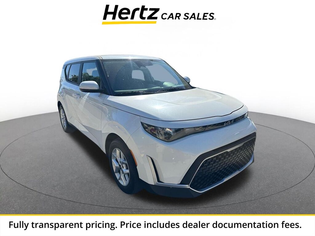 2025 Kia Soul LX — photo 1 of 1