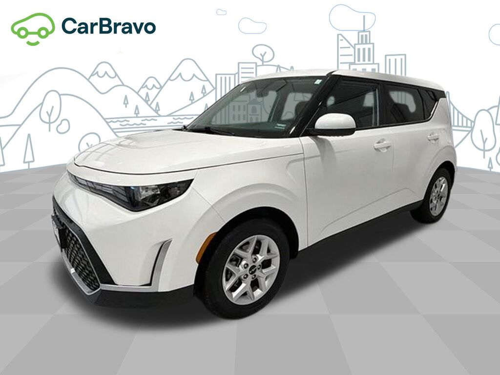 2025 Kia Soul LX — photo 1 of 7