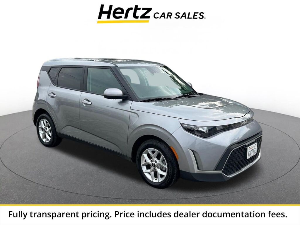 2025 Kia Soul LX — photo 1 of 1