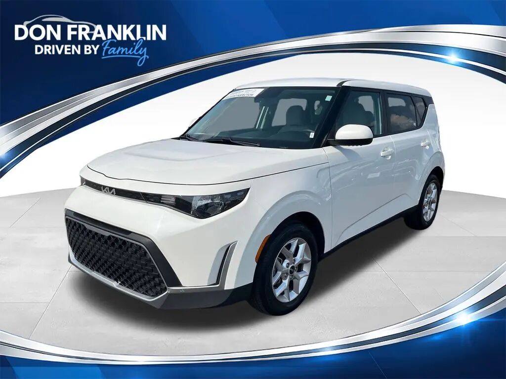 2025 Kia Soul S — photo 1 of 21