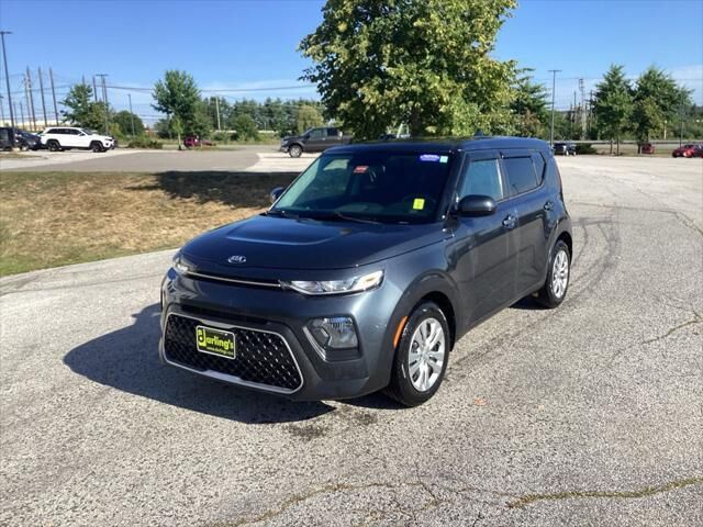 2020 Kia Soul LX — photo 1 of 5