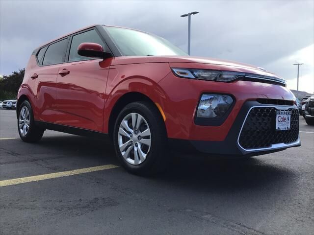 2020 Kia Soul LX — photo 1 of 13