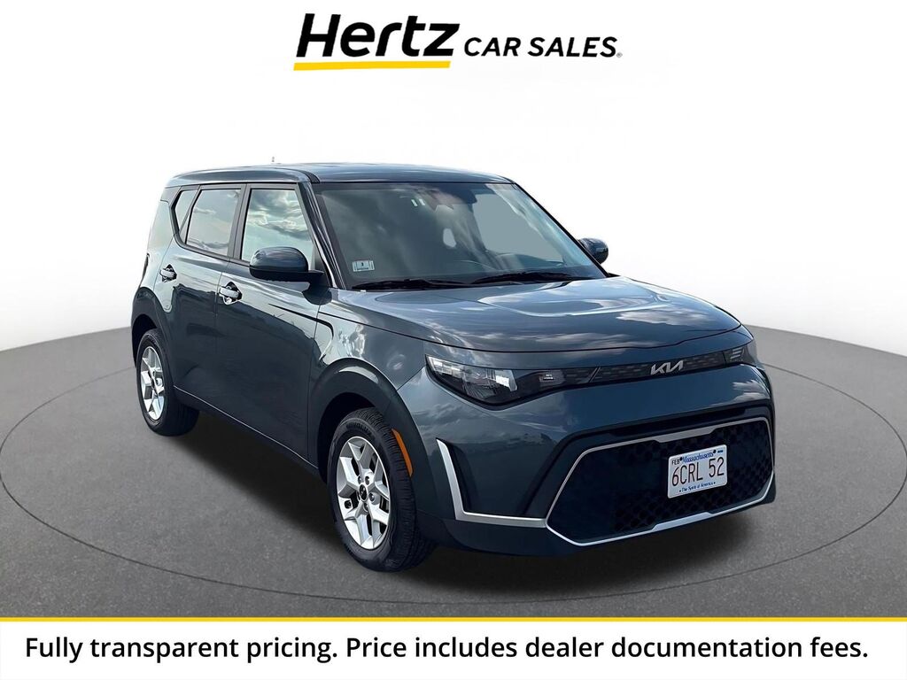 2025 Kia Soul LX — photo 1 of 2