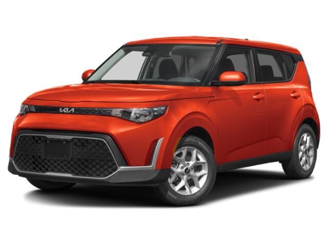 2025 Kia Soul LX — photo 1 of 4