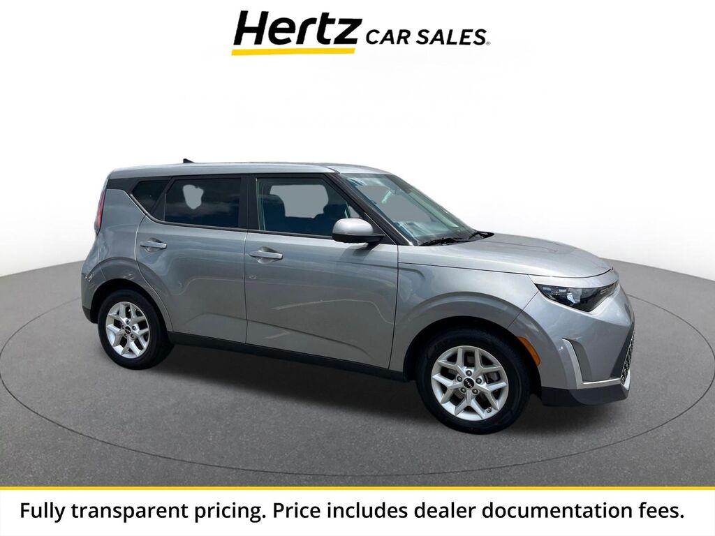 2025 Kia Soul LX — photo 1 of 1