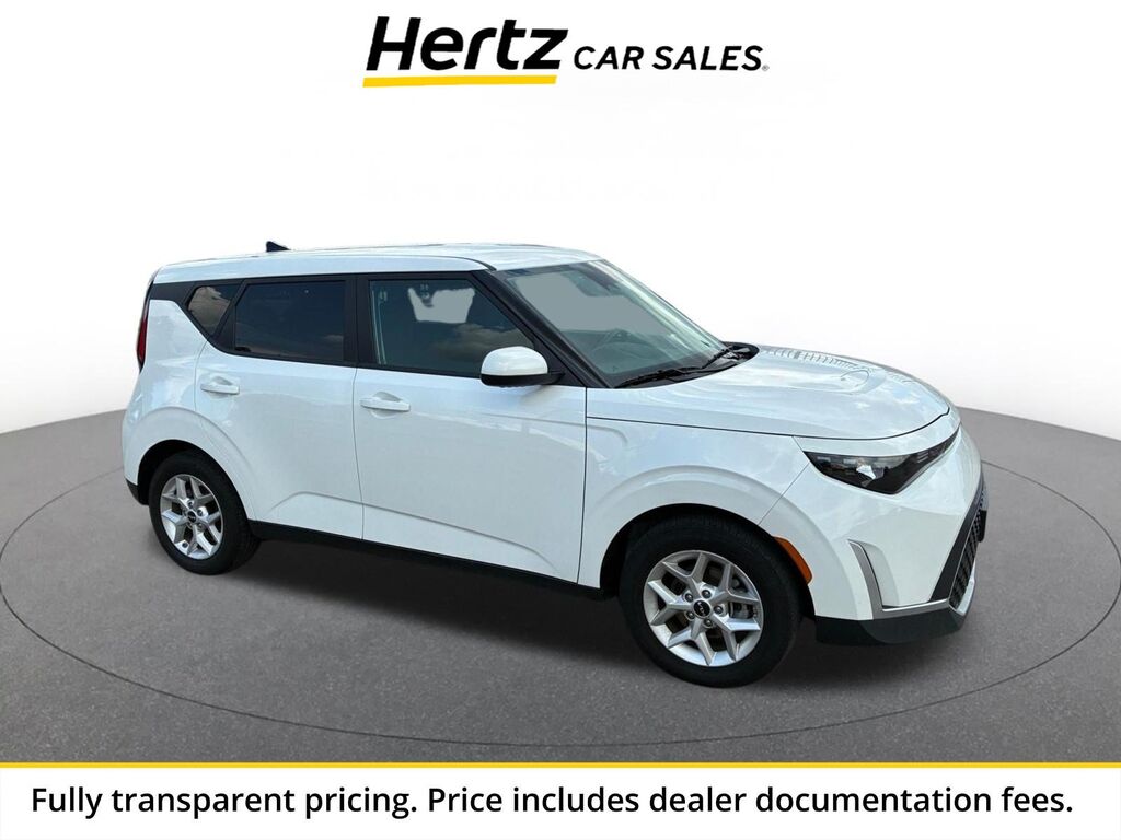 2025 Kia Soul LX — photo 1 of 1