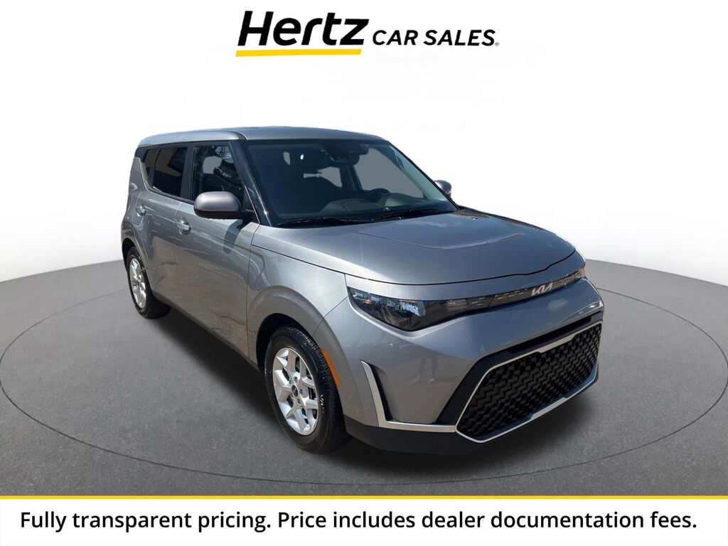 2025 Kia Soul LX — photo 1 of 1