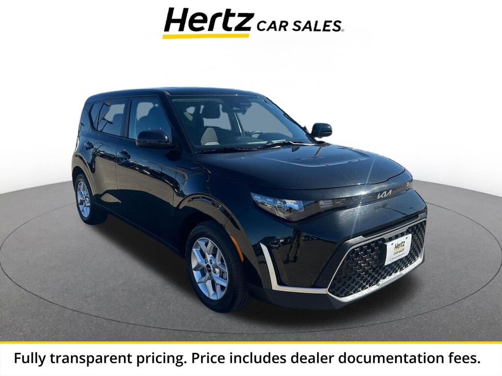 2025 Kia Soul LX — photo 1 of 1