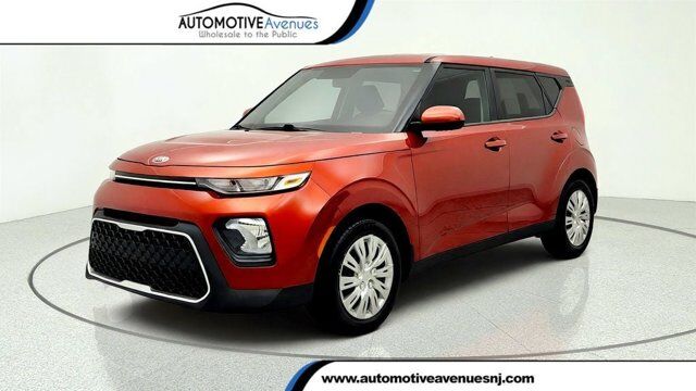 2021 Kia Soul LX — photo 1 of 2