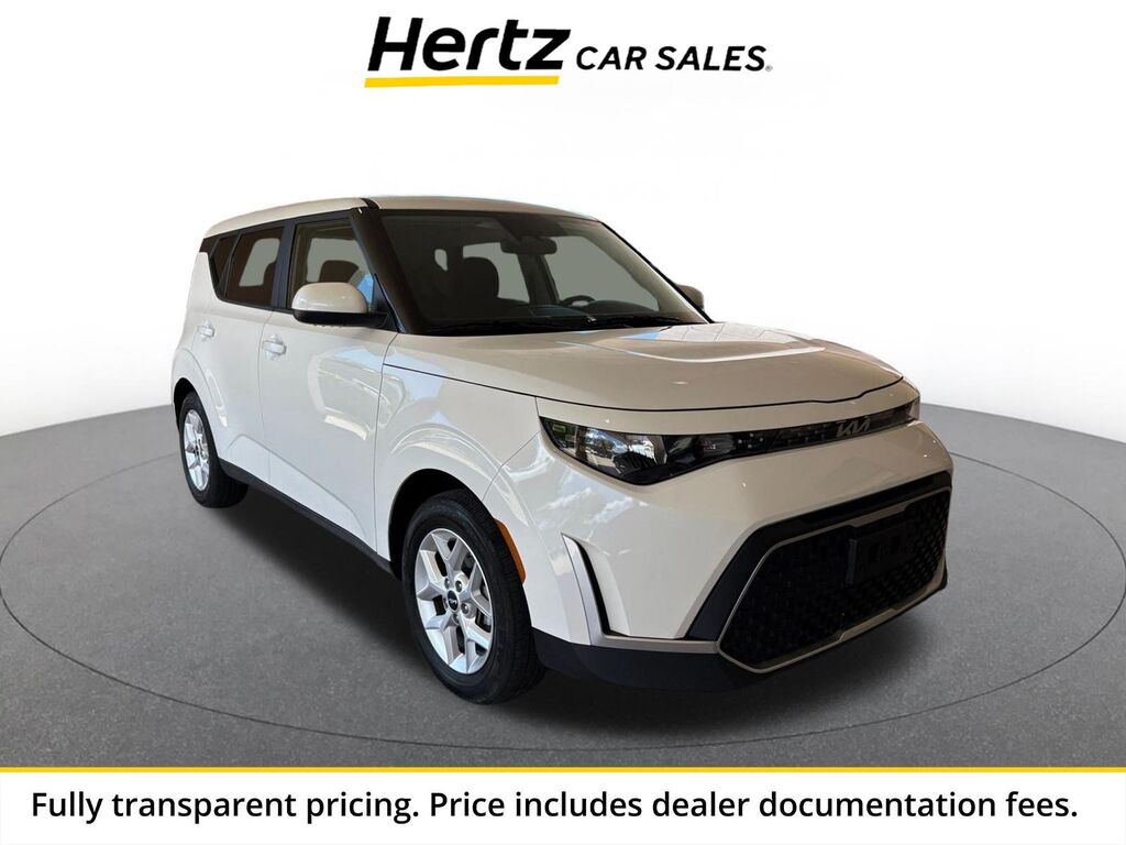 2025 Kia Soul LX — photo 1 of 1