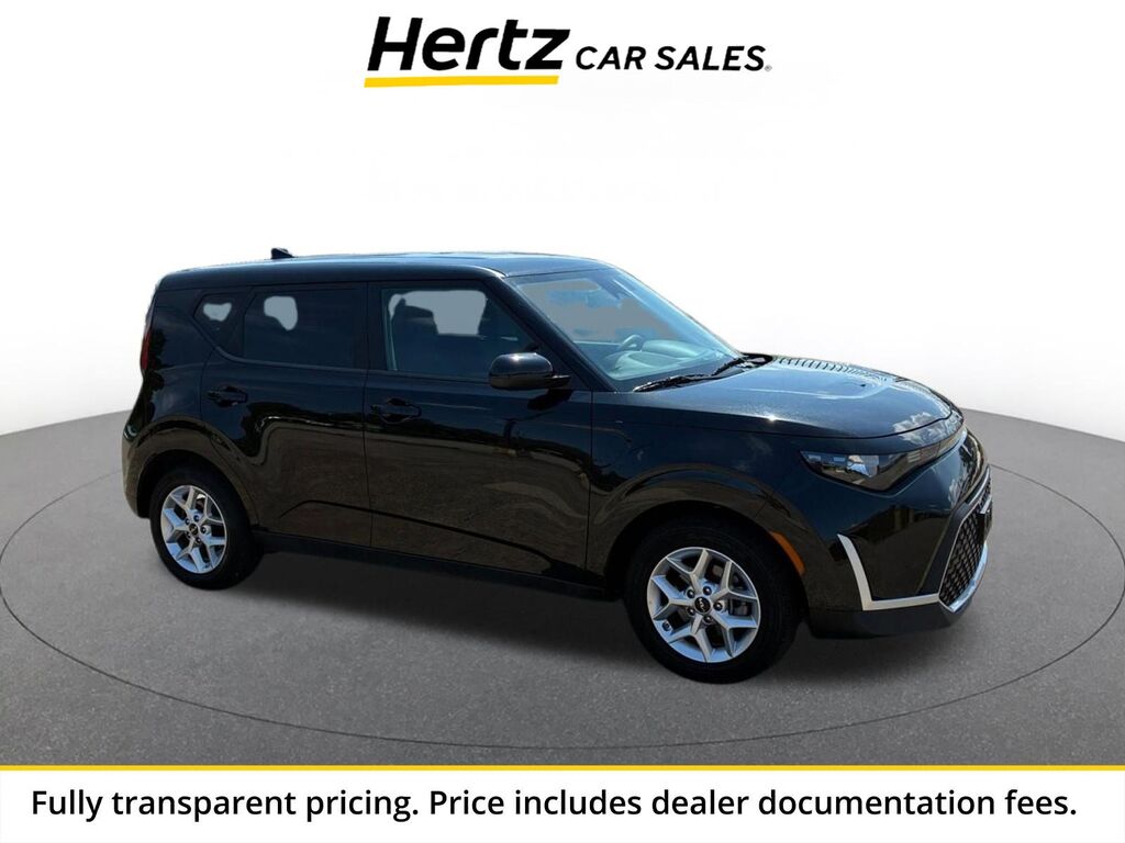 2025 Kia Soul LX — photo 1 of 1