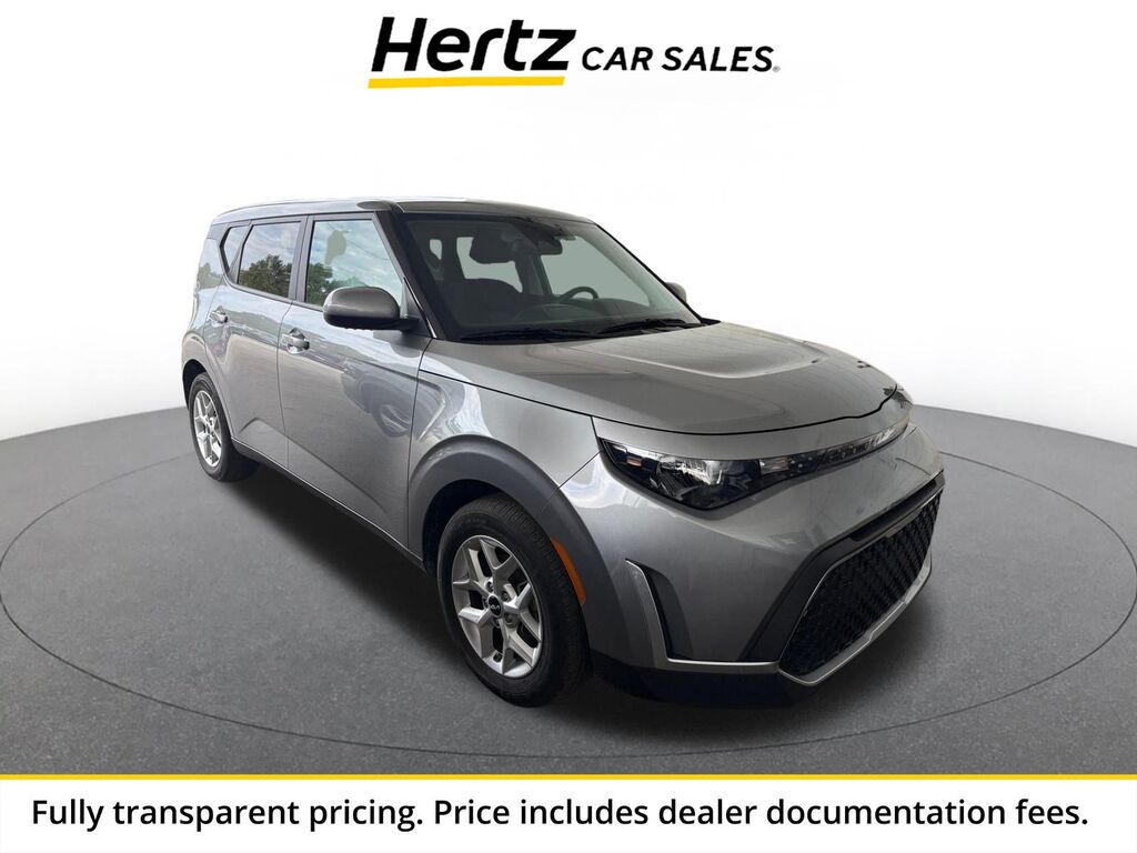 2025 Kia Soul LX — photo 1 of 1