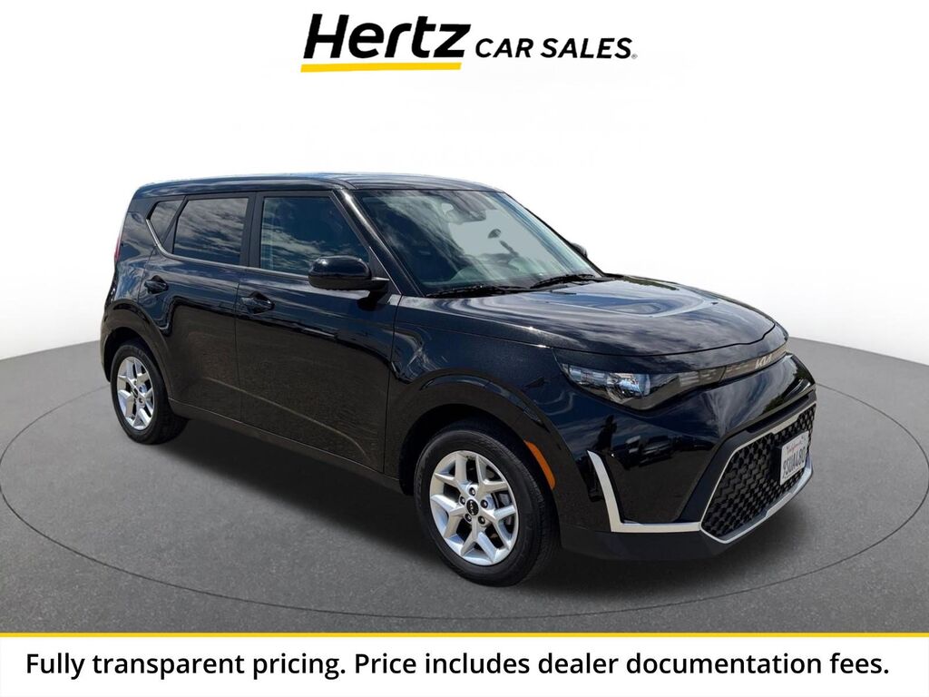 2025 Kia Soul LX — photo 1 of 1