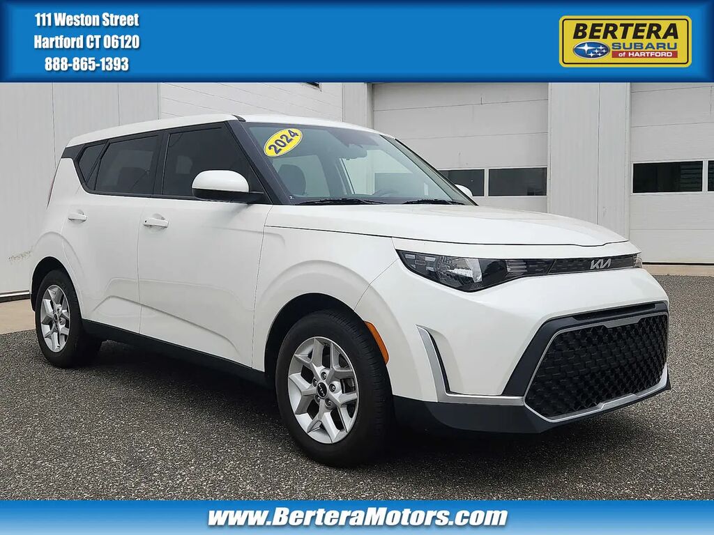 2024 Kia Soul S — photo 1 of 13