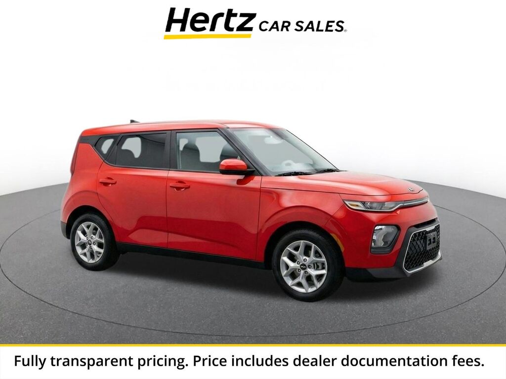2025 Kia Soul LX — photo 1 of 2