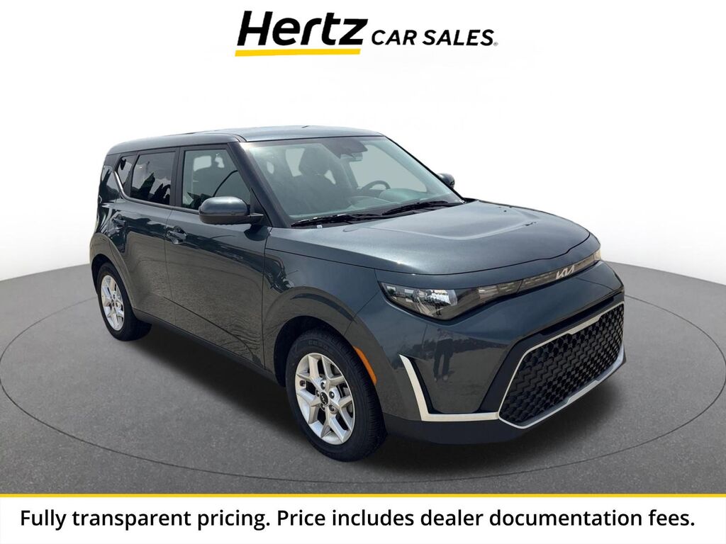 2025 Kia Soul LX — photo 1 of 1