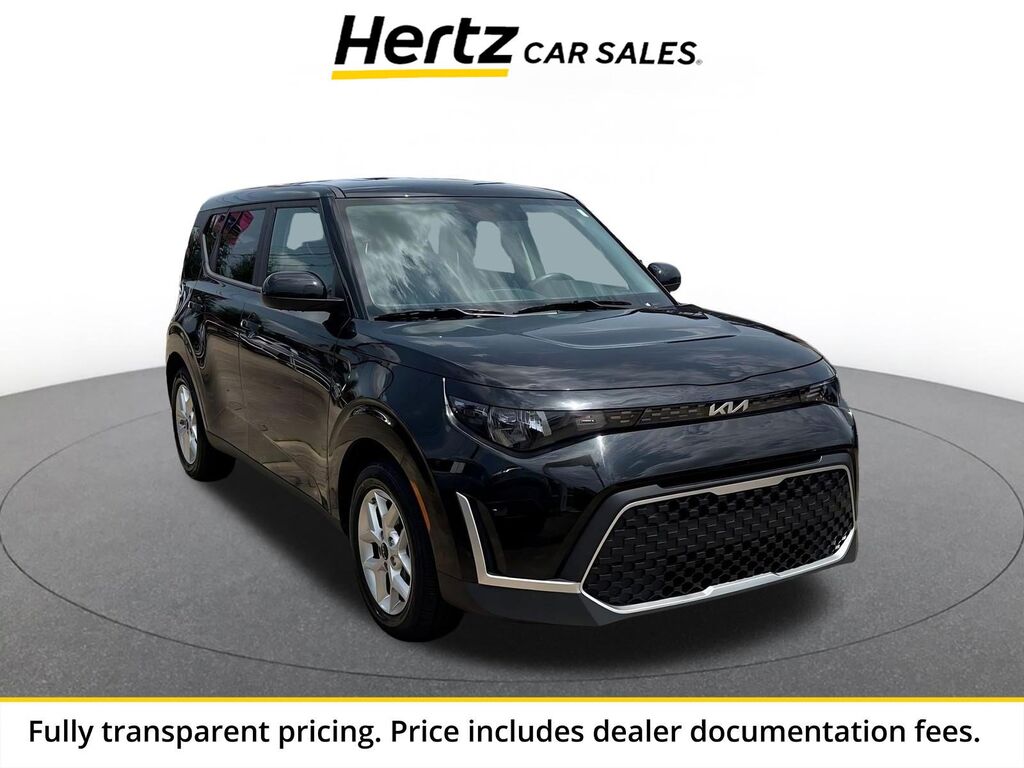 2025 Kia Soul LX — photo 1 of 1