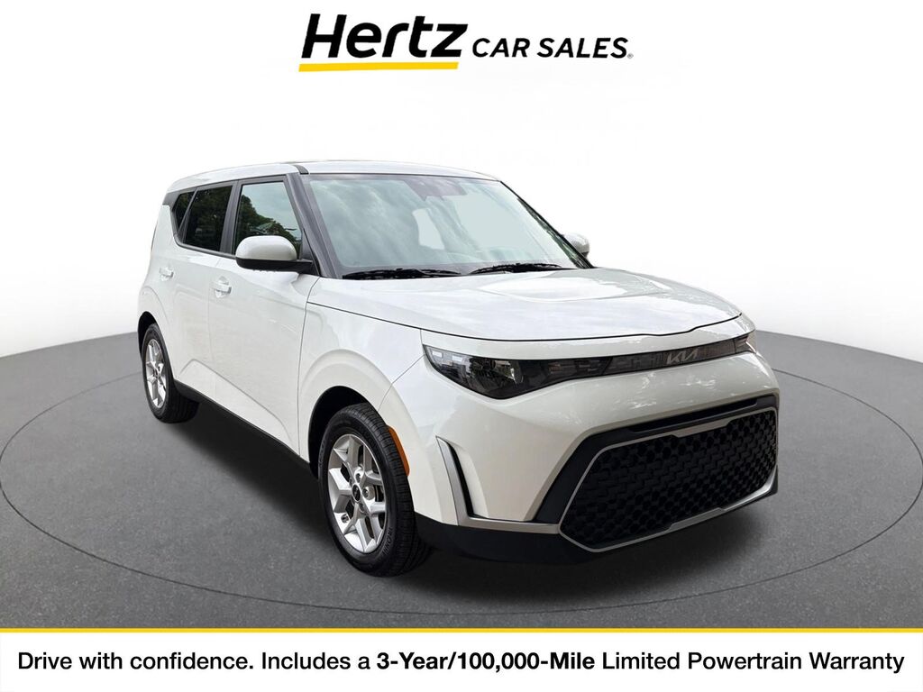 2025 Kia Soul LX — photo 1 of 11