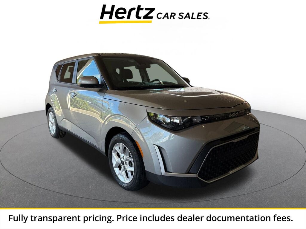 2025 Kia Soul LX — photo 1 of 1