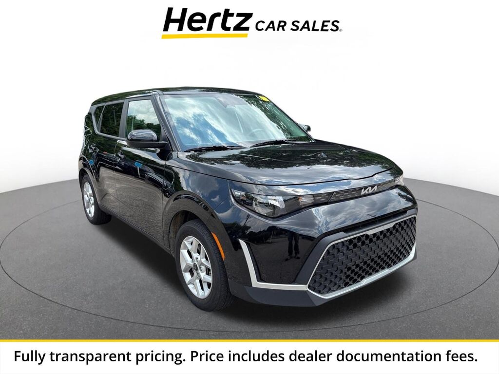 2025 Kia Soul LX — photo 1 of 1