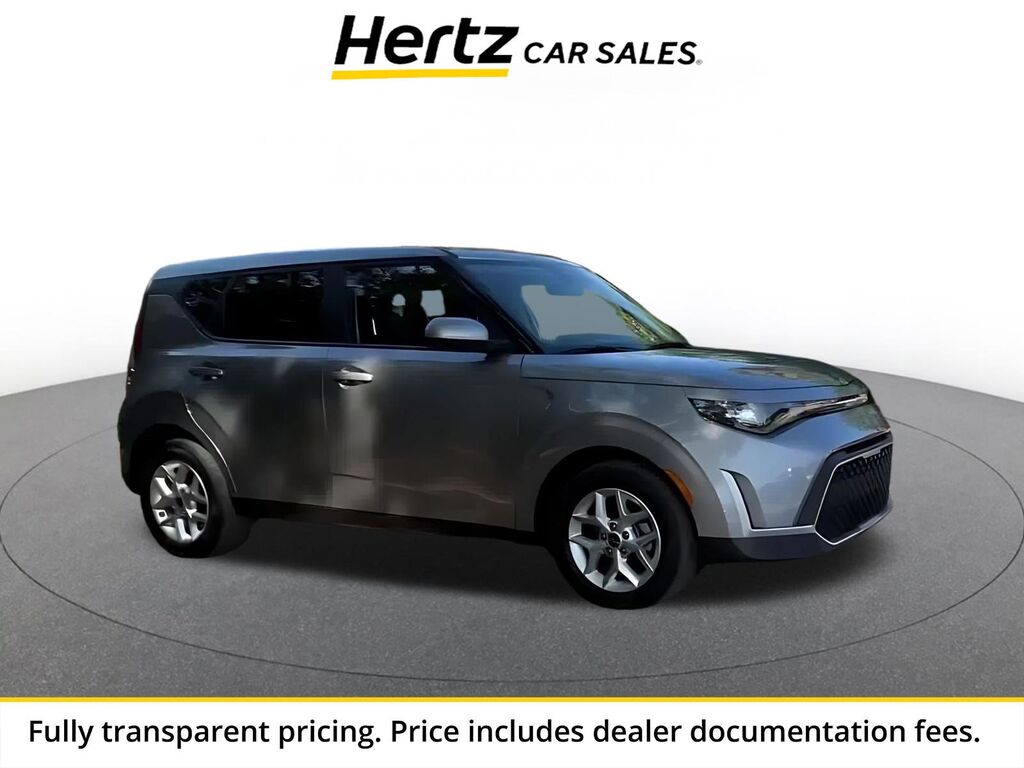 2025 Kia Soul LX — photo 1 of 1