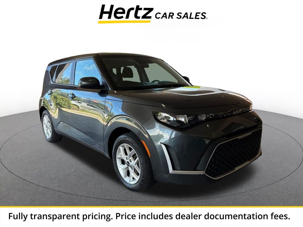 2025 Kia Soul LX — photo 1 of 1