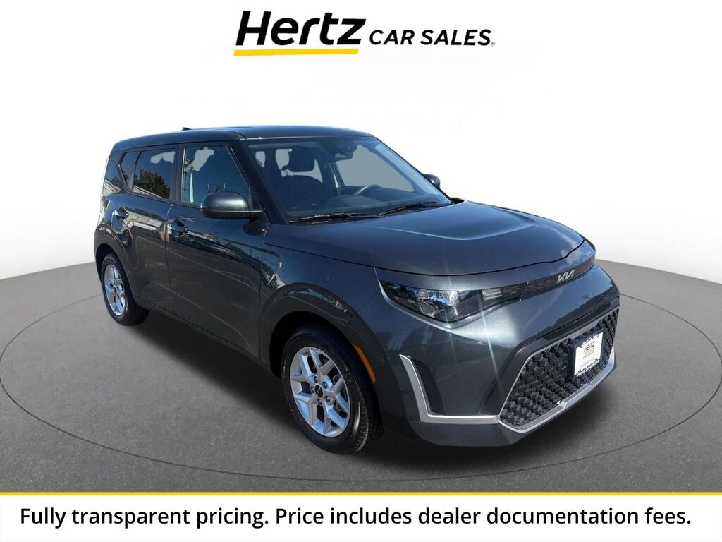 2025 Kia Soul LX — photo 1 of 1