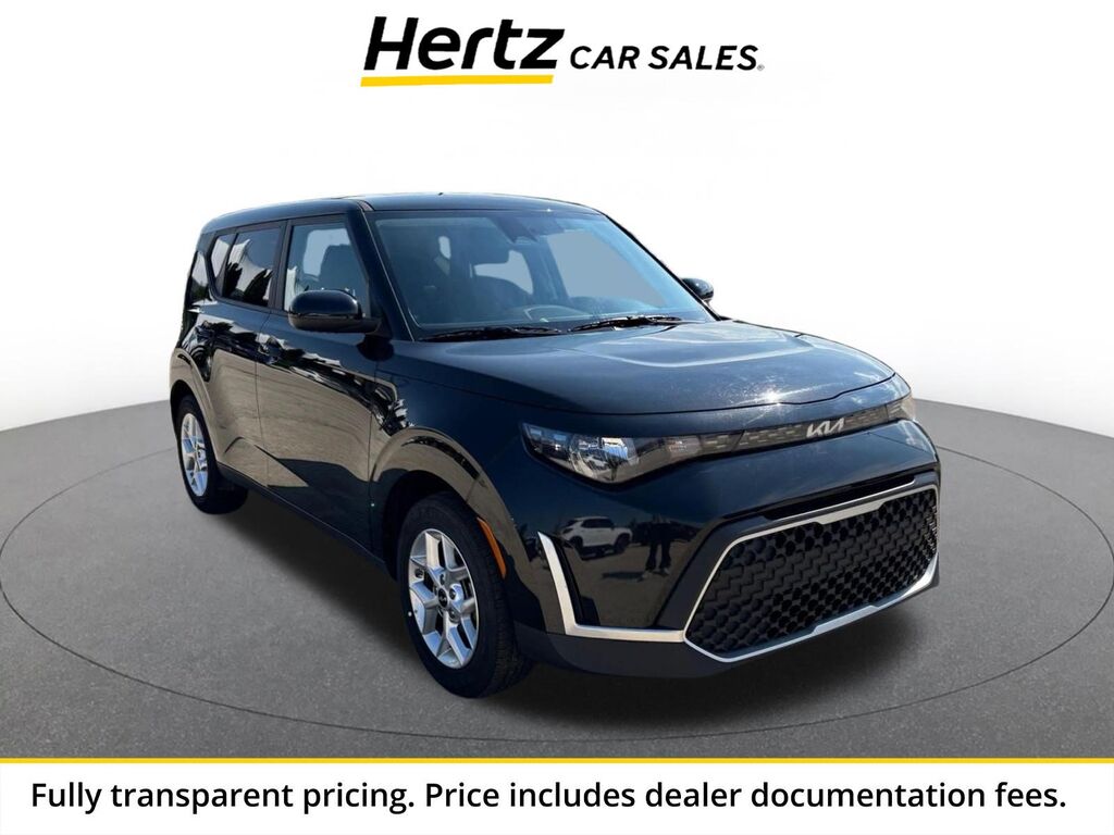 2025 Kia Soul LX — photo 1 of 1
